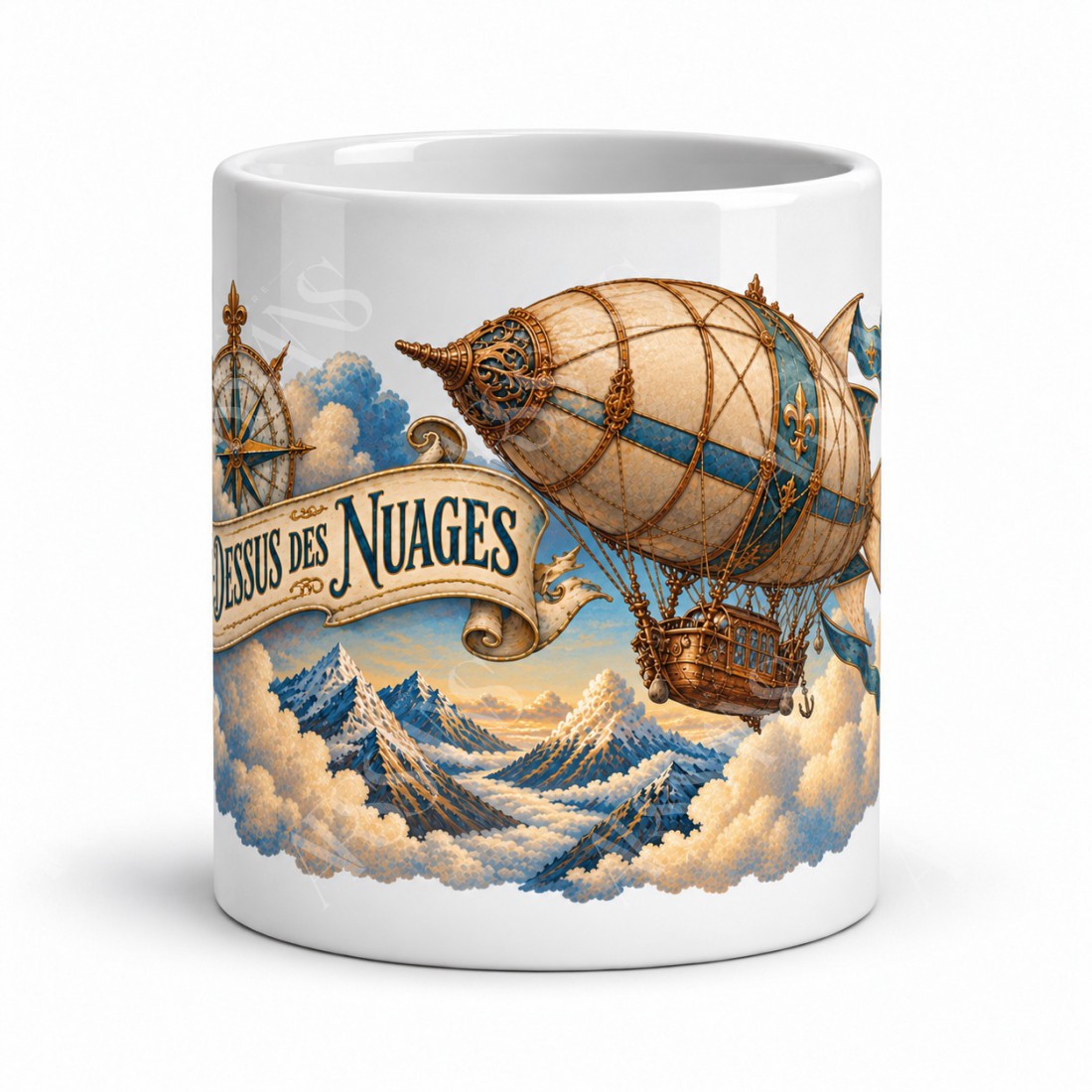 Mug voyage - Aérostat au-dessus des nuages, façon carte postale, vue de face